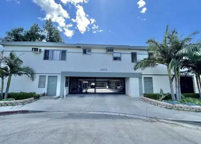 Property at 15644 Leadwell St, Van Nuys, CA, 91406, 0 beds, 1 bath, [object Object]