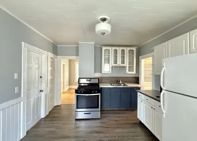 Property at 109 Nightingale Ave Unit 1, Quincy, MA, 02169, 1 bed, 1 bath, [object Object]