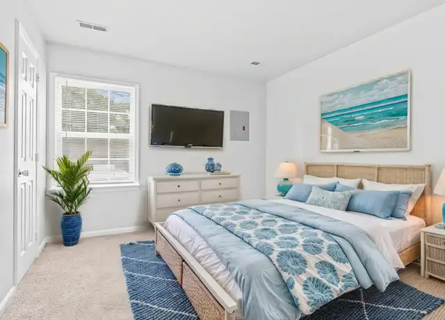 Property at 1711 N King St Unit 15, Hampton, VA, 23669, 2 beds, 1 bath, [object Object]