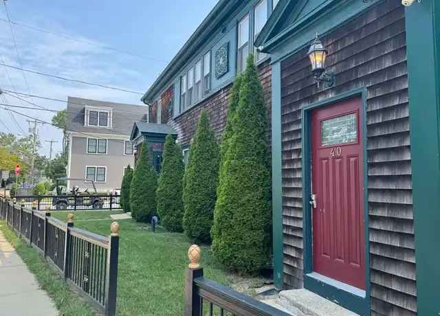 Property at 38 Freebody St Unit 201, Newport, RI, 02840, 1 bed, 1 bath, [object Object]