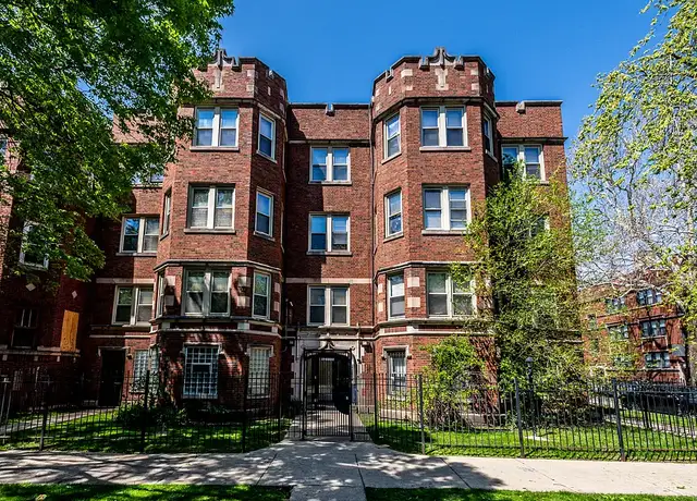 Photo of 8000 S Drexel Ave, Chicago, IL 60619