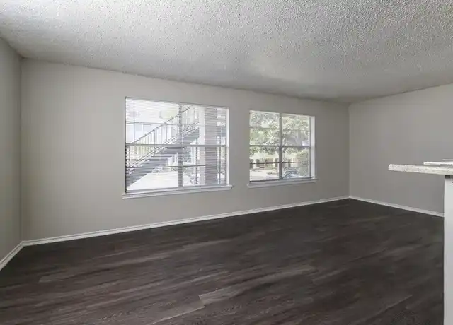 Property at 610 Barwood Park Unit 73908-728, Austin, TX, 78753, 1 bed, 1 bath, [object Object]