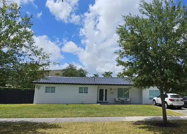Property at 10900 SW 107th Ave, Miami, FL, 33176, 3 beds, 2 baths, [object Object]