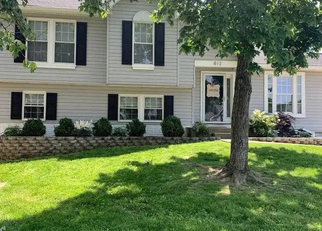 Property at 812 Vacation Dr, Odenton, MD, 21113, 4 beds, 2 baths, [object Object]