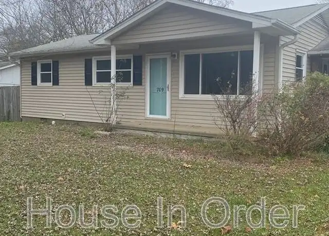 Property at 709 Old US 70 Hwy, Swannanoa, NC, 28778, 3 beds, 1 bath, [object Object]