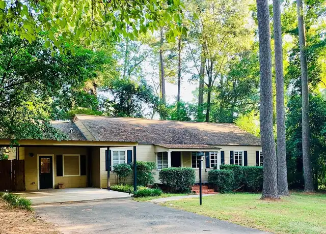 Property at 415 Zeno St, Nacogdoches, TX, 75965, 3 beds, 2 baths, [object Object]