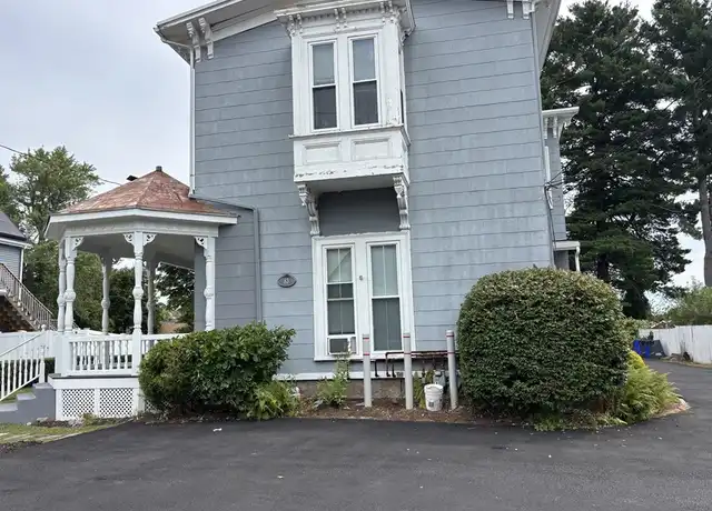 Property at 83 Congress St Unit 3, Milford, MA, 01757, 1 bed, 1 bath, [object Object]
