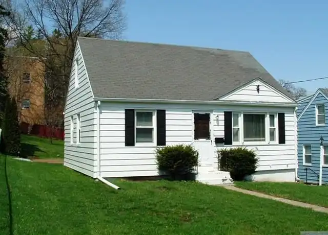 Property at 84 Eastview Ave, Mahwah, NJ, 07430, 4 beds, 1.5 baths, [object Object]