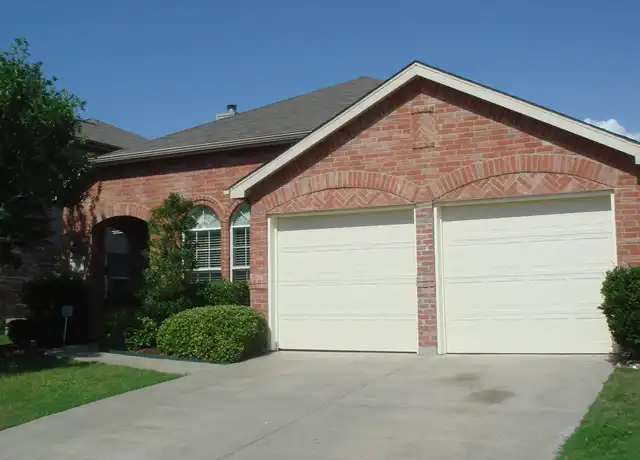 Property at 1030 Warbler, Aubrey, TX, 76227, 3 beds, 2 baths, [object Object]