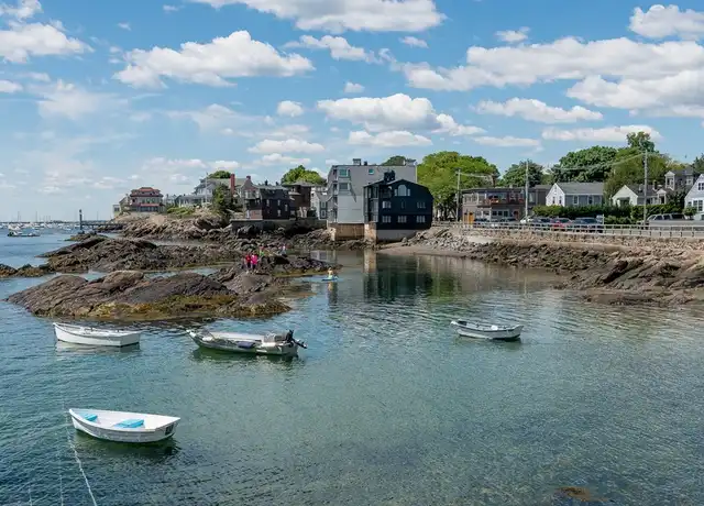 Property at 7 Fort Sewall Ln Unit C, Marblehead, MA, 01945, 2 beds, 1 bath, [object Object]