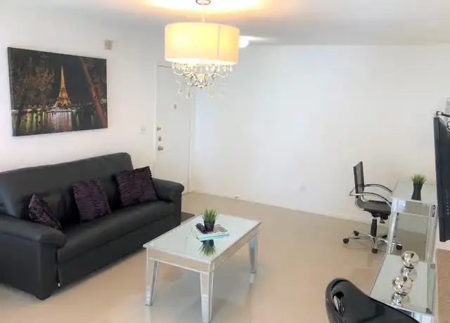 Property at 11582 Westwood Blvd, Orlando, FL, 32821, 1 bed, 1 bath, [object Object]