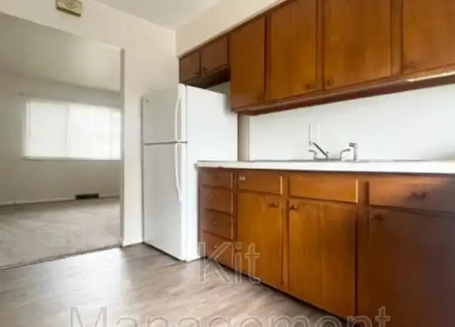 Property at 5219 Jackman Rd, Toledo, OH, 43613, 2 beds, 1 bath, [object Object]