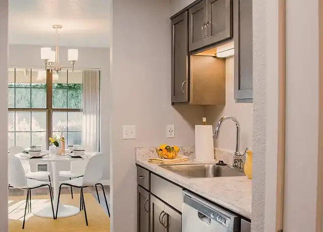 Property at Devonshire Manor - 18150 SW Rosa Rd, Beaverton, OR, 97078, 1-2 bed, 1 bath, [object Object]