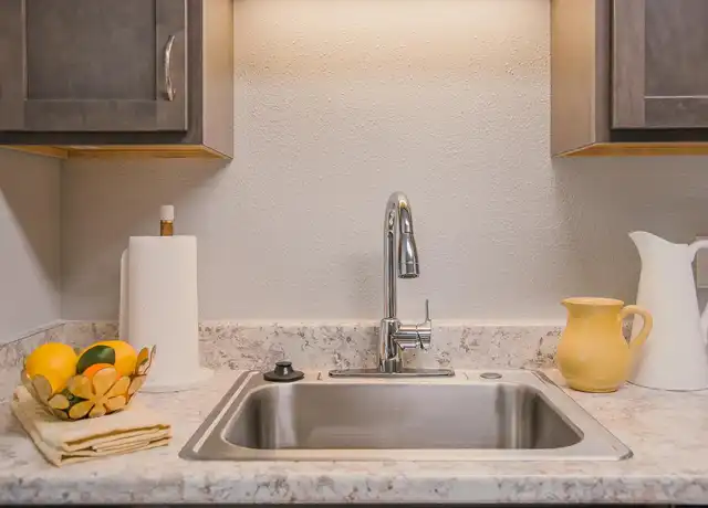 Property at Devonshire Manor - 18150 SW Rosa Rd, Beaverton, OR, 97078, 1 bed, 1 bath, [object Object]