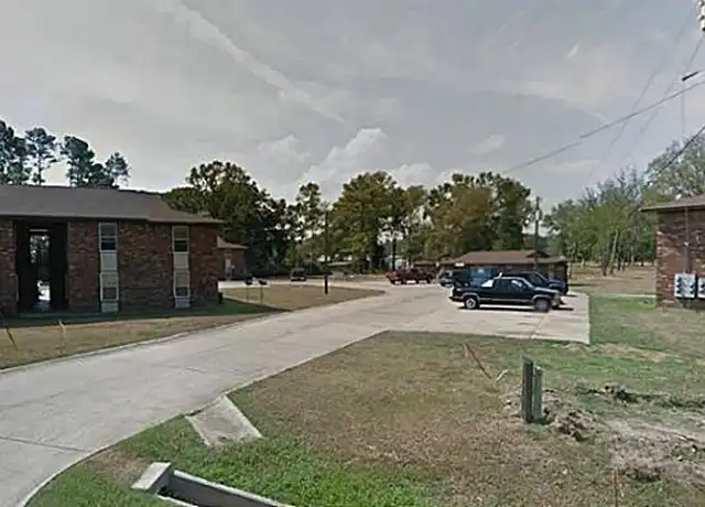 Property at 1600 N Houston St Unit 101, Livingston, TX, 77351, 1 bed, 1 bath, [object Object]