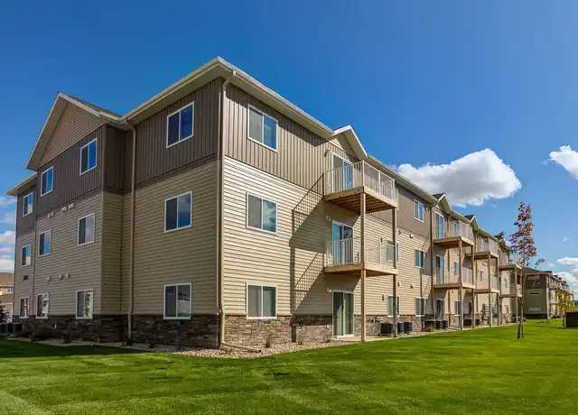 Property at Eagles Landing - 206 32nd St E, Williston, ND, 58801, 1-2 bed, 1-2 bath, [object Object]