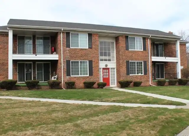 Property at 25361 Shiawassee Cir, Southfield, MI, 48033, 2 beds, 1 bath, [object Object]