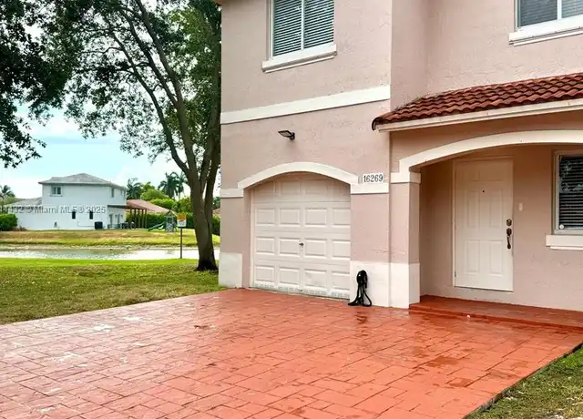 Property at 16269 SW 58th Ter, Miami, FL, 33193, 4 beds, 3 baths, [object Object]