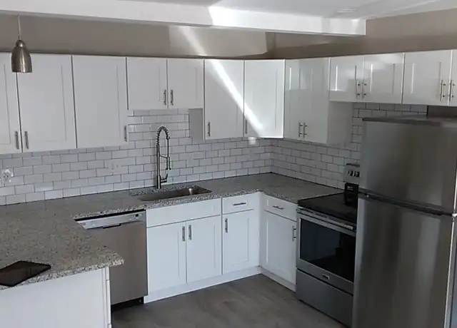 Property at 225 E 20th St, Bloomington, IN, 47408, 1 bed, 1 bath, [object Object]