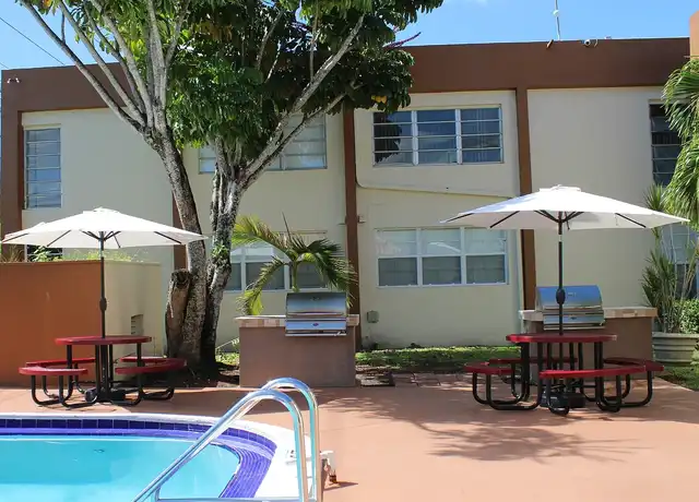 Property at Las Brisas Gardens Apartments - 201 W 65th St, Hialeah, FL, 33012, 1 bed, 1 bath, [object Object]