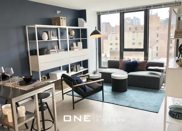 Property at 156 W Superior St Ph 02, Chicago, IL, 60654, 1 bed, 1 bath, [object Object]