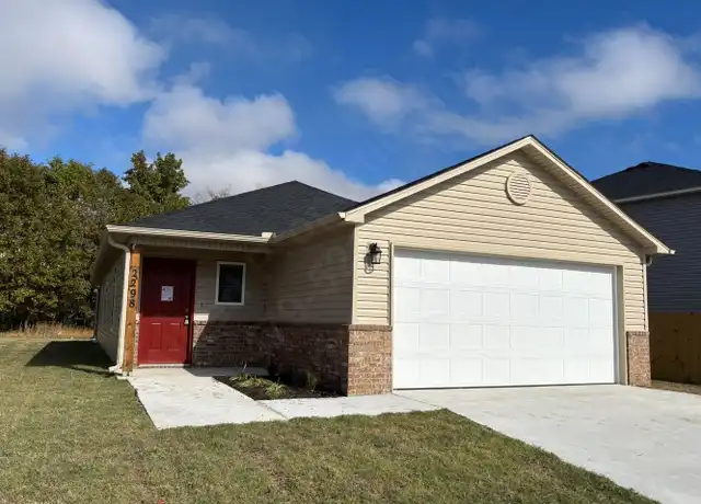 Property at 2298 S Ouachita Dr, Fayetteville, AR, 72701, 3 beds, 2 baths, [object Object]