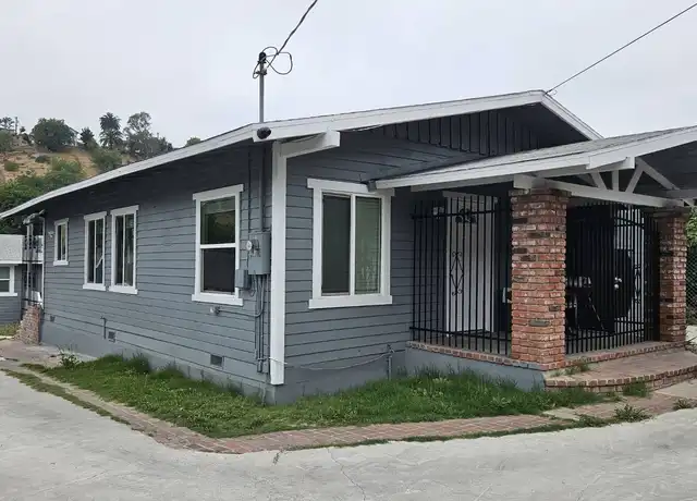 Property at 2527 Lincoln Park Ave, Los Angeles, CA, 90031, 2 beds, 2 baths, [object Object]