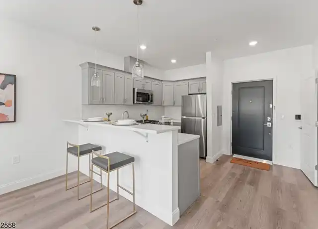 Property at 273 E Kinney St Unit 202, Newark, NJ, 07105, 1 bed, 1 bath, [object Object]