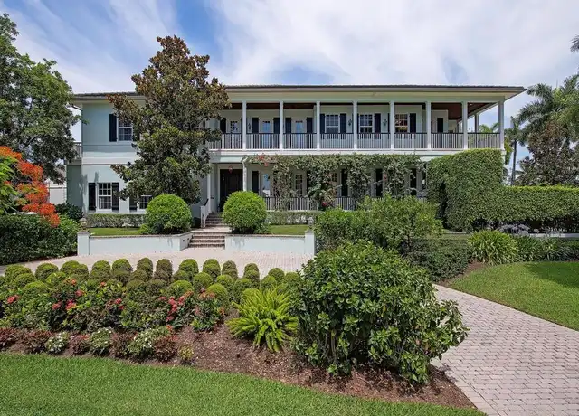 Property at 613 14th Ave S, Naples, FL, 34102, 4 beds, 4.5 baths, [object Object]
