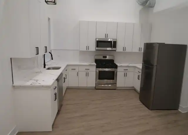 Property at 4731 N Western Ave #201, Chicago, IL, 60625, 2 beds, 2 baths, [object Object]
