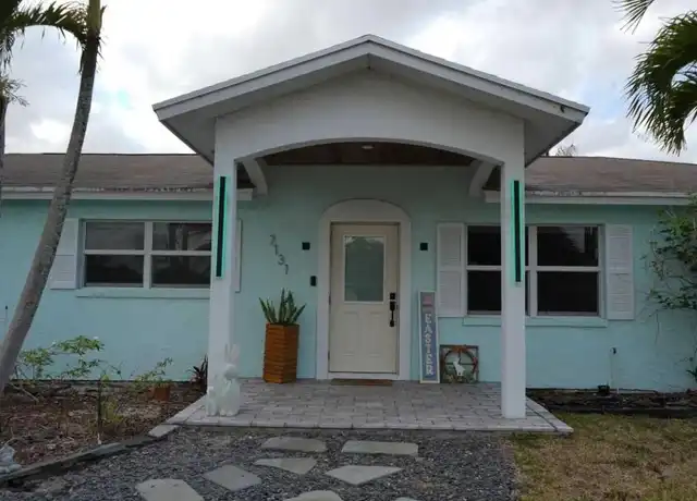 Property at 7131 Oakmont Dr, Lake Worth, FL, 33467, 3 beds, 2 baths, [object Object]