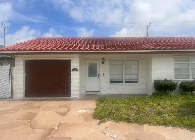 Property at 1741 NE 39th St, Pompano Beach, FL, 33064, 3 beds, 2 baths, [object Object]