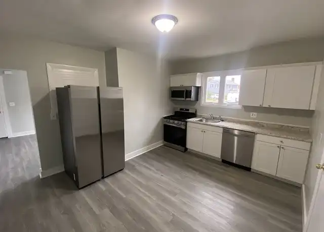 Property at 2 Swetts Ct, Watertown, MA, 02472, 4 beds, 1.5 baths, [object Object]