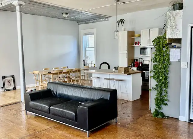 Property at 1714 W 46th St Unit 1R, Chicago, IL, 60609, 3 beds, 2 baths, [object Object]