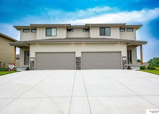 Property at 14802 Willow St Unit 14802, Bennington, NE, 68007, 4 beds, 4 baths, [object Object]