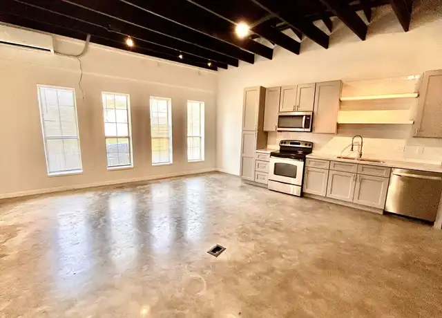 Property at 1103 Dumble St Unit b, Houston, TX, 77023, 1 bed, 1 bath, [object Object]