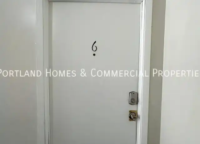 Property at 13335 SE Powell Blvd Unit 06, Portland, OR, 97236, 1 bed, 1 bath, [object Object]