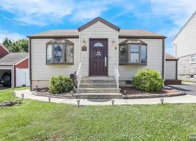 Property at 123 Lakeview Ave, Little Ferry, NJ, 07643, 2 beds, 11 baths, [object Object]