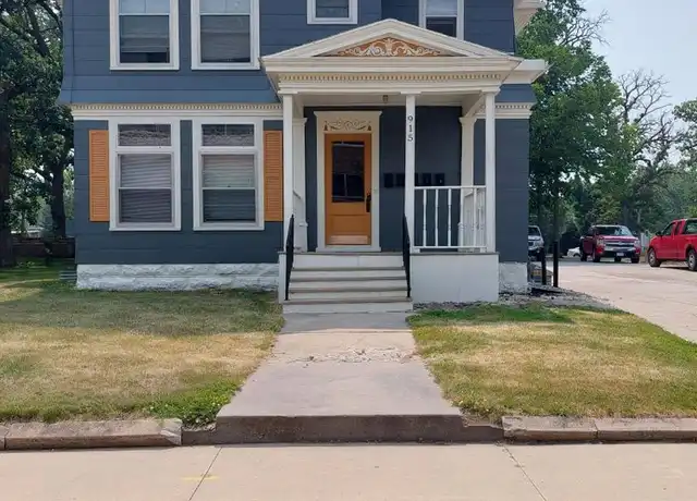 Property at 915 1st Dr NW Unit 1, Austin, MN, 55912, 2 beds, 1 bath, [object Object]