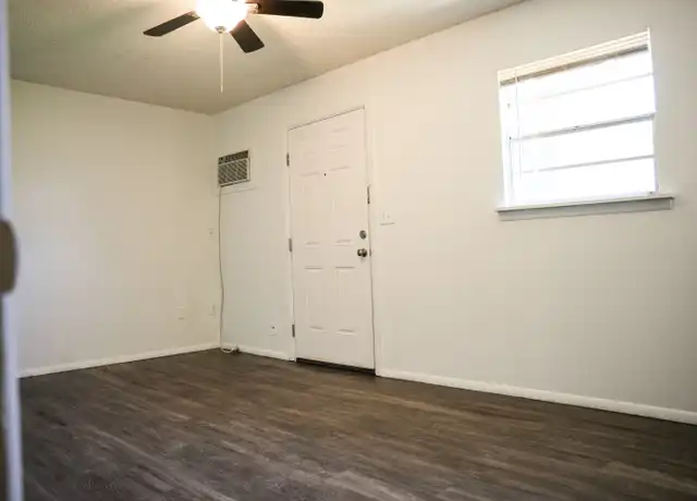 Property at 2519 8th Ave Unit 9, Canyon, TX, 79015, 0 beds, 1 bath, [object Object]