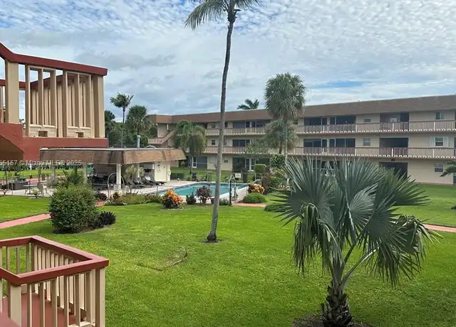 Property at 5300 Washington St Unit S216, Hollywood, FL, 33021, 2 beds, 2 baths, [object Object]