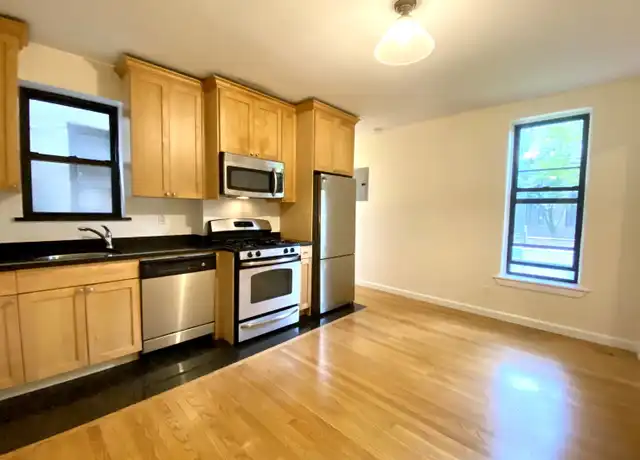 Property at 283 Mott St Unit 12R, New York, NY, 10012, 1 bed, 1 bath, [object Object]