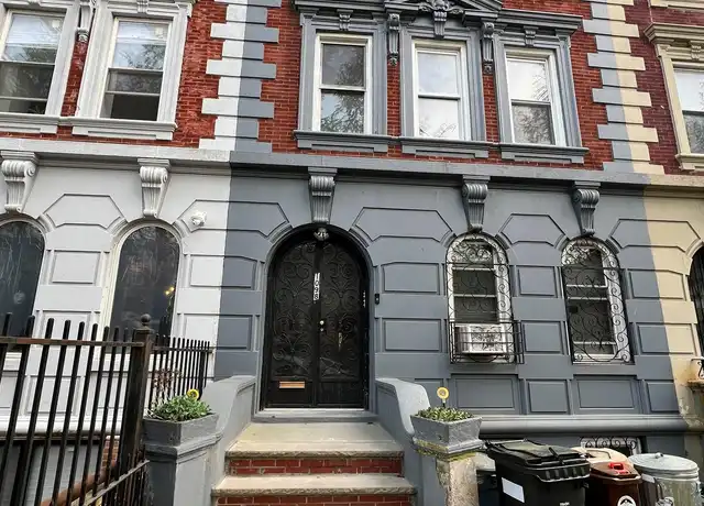Property at 1098 Park Pl, Brooklyn, NY, 11213, 4 beds, 1 bath, [object Object]