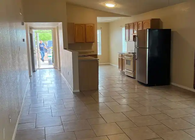 Property at 10031 Atrisco Ranch Rd SW, Albuquerque, NM, 87121, 4 beds, 2 baths, [object Object]
