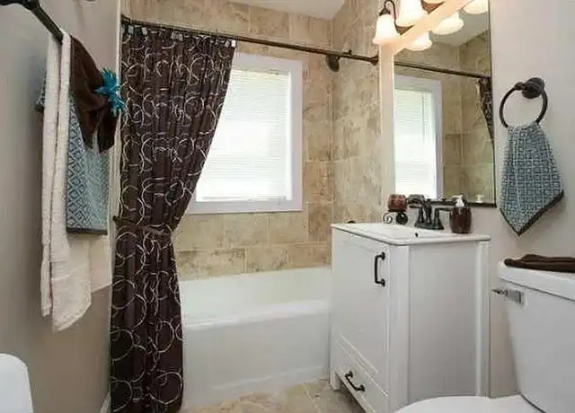 Property at 2505 51st St, Des Moines, IA, 50310, 2 beds, 1 bath, [object Object]