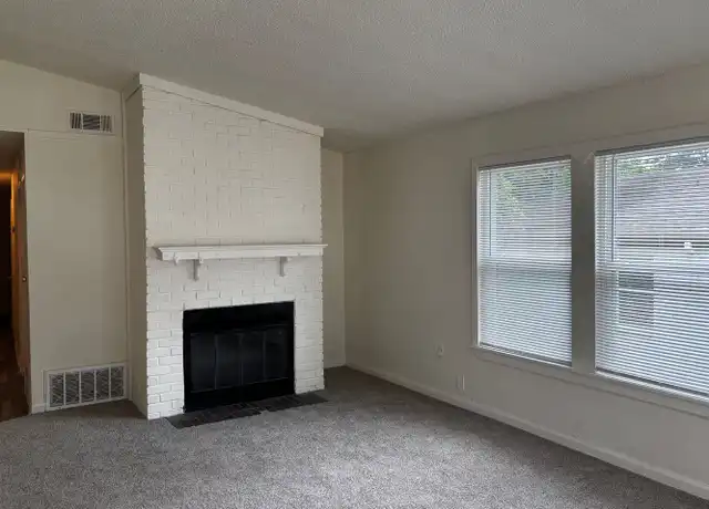 Property at 735 Vicki Dr Unit 735 B, Huntsville, TX, 77340, 3 beds, 2 baths, [object Object]