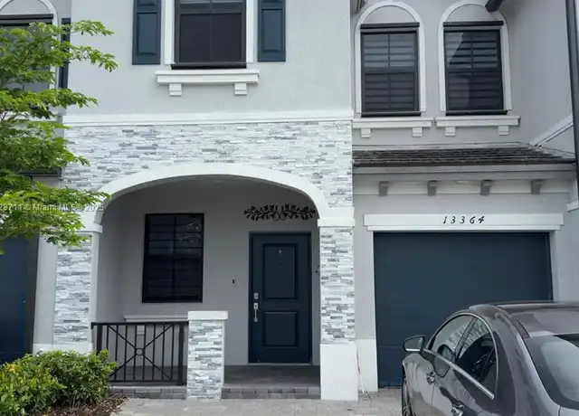 Property at 13364 SW 286th St Unit 13364, Homestead, FL, 33033, 3 beds, 2.5 baths, [object Object]