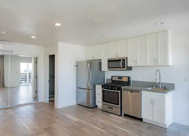 Property at 1400 S Casino Center Blvd Unit 17, Las Vegas, NV, 89104, 0 beds, 1 bath, [object Object]