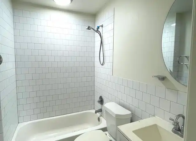 Property at 3108 June Dr Unit 3110, Dallas, TX, 75211, 2 beds, 1 bath, [object Object]