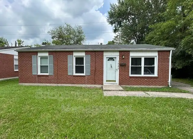 Property at 1582 Leah Dr, Dayton, OH, 45417, 3 beds, 1 bath, [object Object]